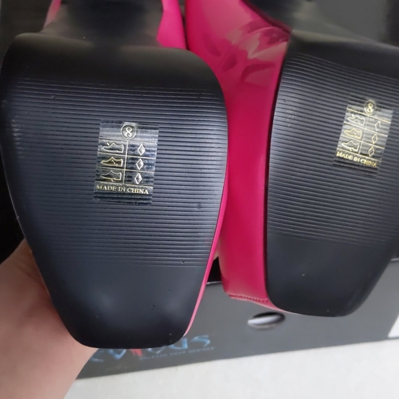 Devious pumps - Picture 3 of 6